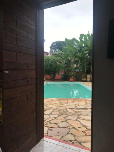 �tima Su�te A 860 Metros Da Praia Do Pereque Com Piscina