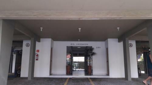 Apartamento Condom�nio Vermon Praia Da Enseada