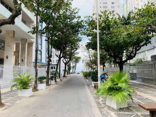 Apartamento Pitangueiras Guaruj� Apto Com Garagem