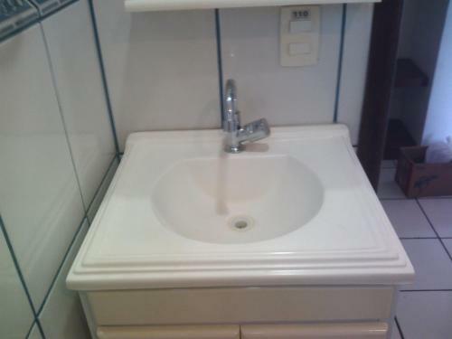 Apartamento 2 Dormit�rios , Enseada , Guaruj�, Sp, 400 Metros Da Praia