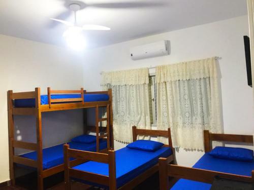 Casa de Praia Guaruj� - 180 Metros Do Mar