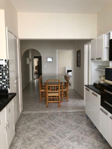 Apartamento Guaruj� Pitangueiras