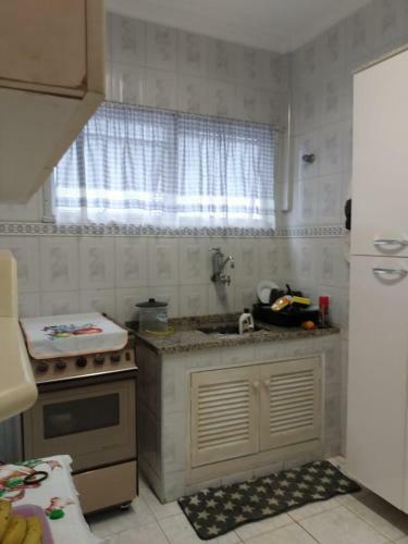 Apartamento Ed Ana Maria,sobre As Ondas Guaruj�
