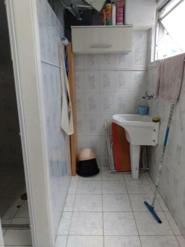 Apartamento Ed Ana Maria,sobre As Ondas Guaruj�