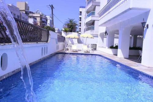 Apartamento Guaruja - 2 Quartos - Ar Condicionado - Varanda