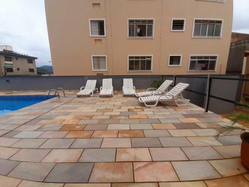 Apartamento Condominio Tingua�u