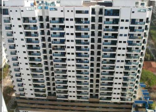 Apartamento Apto Com Piscinas, Sacada Gourmet, 2 Gar, 50 Mts Da Praia