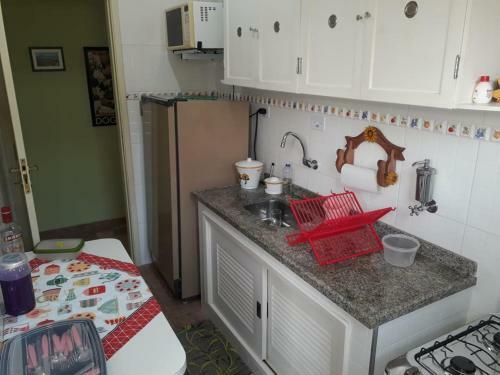 Apartamento Na Enseada 50 Metros Da Praia