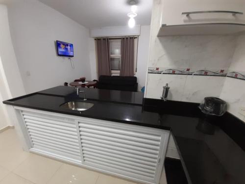 Apartamento Kitnet Guaruj� Pitangueiras (sem Garagem)
