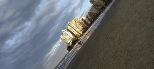 Apartamento Temporada Guaruj�