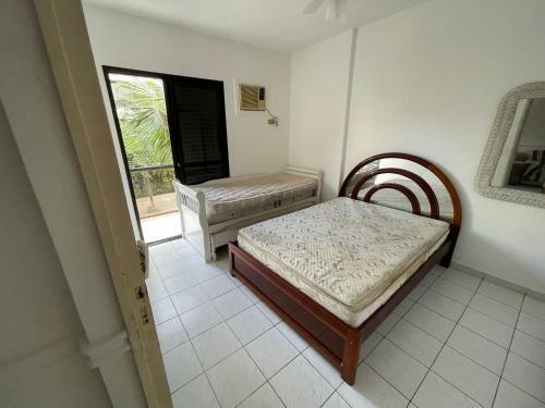 Confort�vel Apartamento 1 Dorm Com Piscina E Lazer