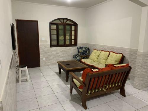 Linda Casa De Veraneio