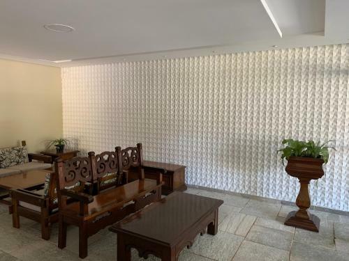 Apartamento Confort�vel Apto 3 Dorm Mobiliado Com Piscina