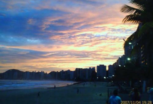 Apartamento Guaruj� Pitangueiras Flat Capitania Varam