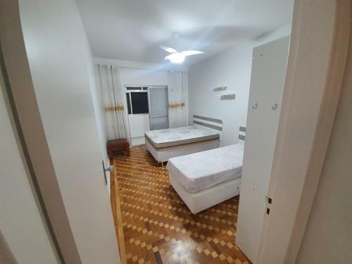 Apartamento Apto A 250m Da Praia Enseada