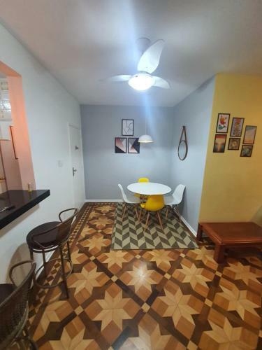 Apartamento Apto A 250m Da Praia Enseada