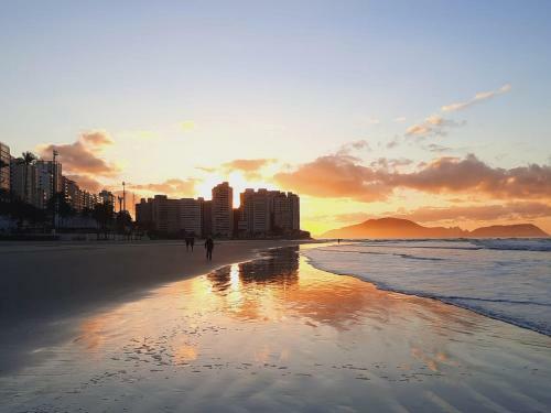 Apartamento Pitangueiras Guaruj� Com Garagem 909