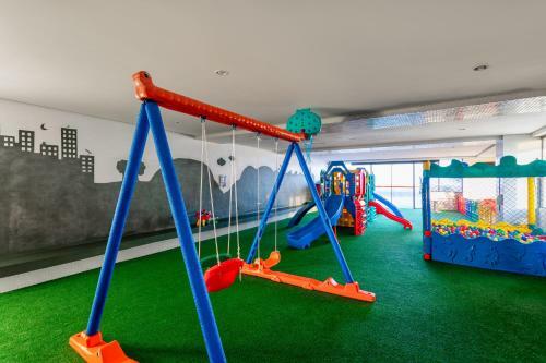 Apartamento Cobertura Duplex Com Vista Para O Mar E Piscina Privativa