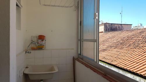 Apartamento A Uma Quadra Da Praia