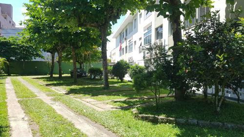 Apartamento A Uma Quadra Da Praia