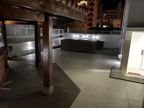 Apartamento Cobertura Guaruj� Apto Com Jacuzzi E Churrasqueira