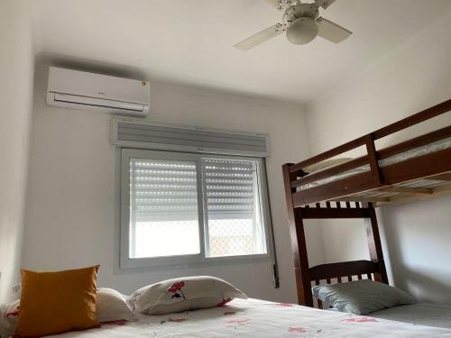 Apartamento Cobertura Guaruj� Apto Com Jacuzzi E Churrasqueira