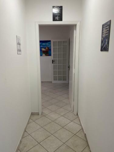 Apartamento Cobertura Guaruj� Apto Com Jacuzzi E Churrasqueira