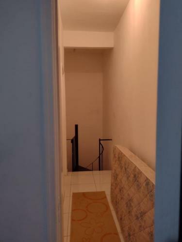 Sobrado Confort�vel - 300m Da Praia