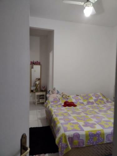 Sobrado Confort�vel - 300m Da Praia