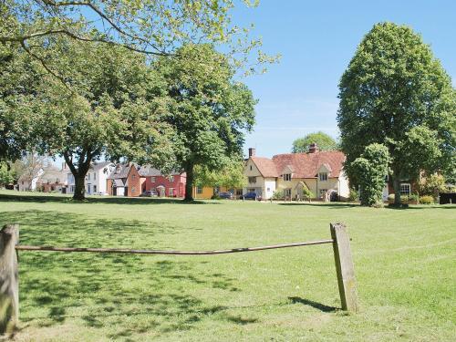 Crown Cottage