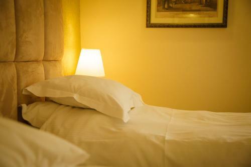 Hotel Nevill Arms Inn