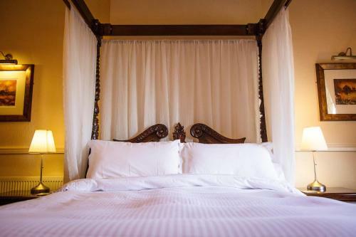 Hotel Nevill Arms Inn