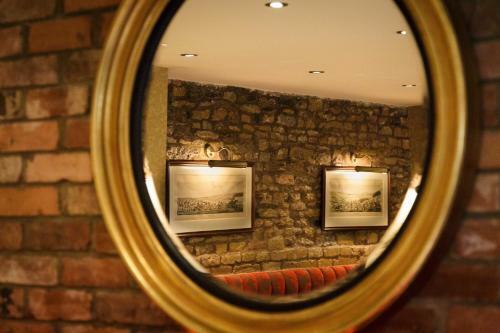 Hotel Nevill Arms Inn