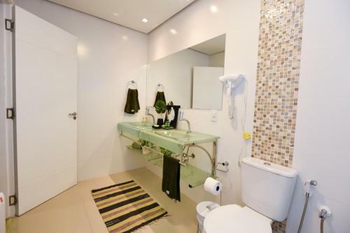 Apartamento Apto de Luxo, 3 Suites, 1 Master E 2 Americanas, Centro 300mtos Rua Coberta, Gramado