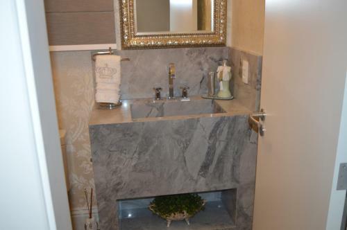 Rosa Apartamento Super Luxo Centro De Gramado