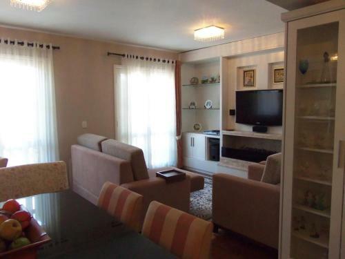 Apartamento A Um Passo Da Rua Coberta Com Wi-fi