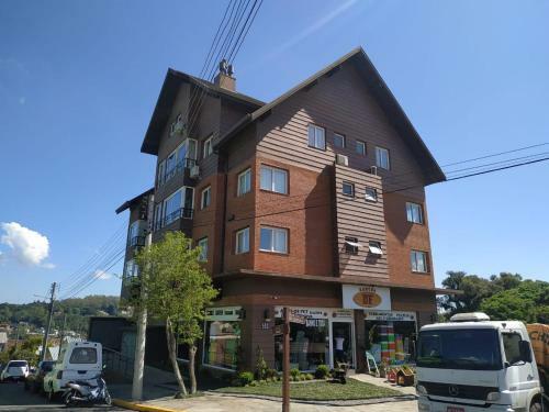 Este Amplo E Charmoso Apartamento Espera Por Voc�!