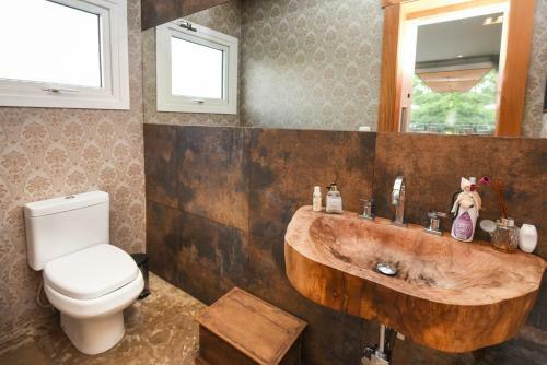 Rosa Casa Dos Pinheiros