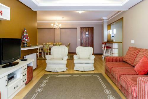 Apartamento Espa�o E Conforto, 3 Quartos, No Centro De Gramado