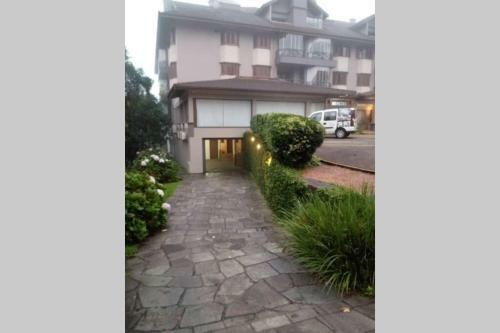Maravilhoso Apartamento No Centro De Gramado