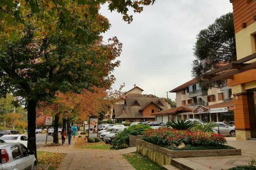 Maravilhoso Apartamento No Centro De Gramado