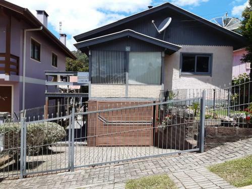 Casa Estilo Gramado Numero Setenta E Cinco