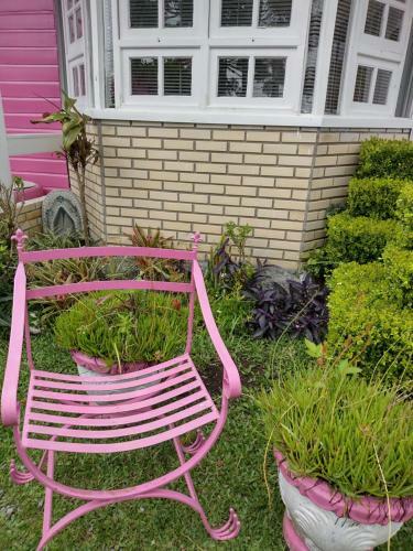 Chale Encantos Rosa House