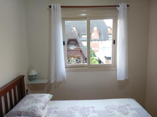 Apartamento Apto Com 3 Quartos No Centro De Gramado