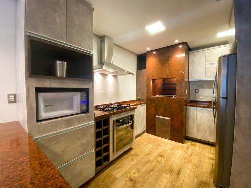 Apartamento Duplex Com 03 Suites Em Gramado