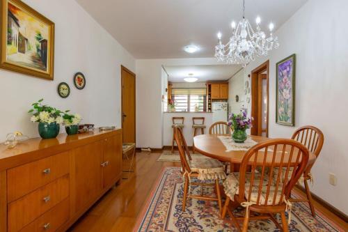 Rosa Apartamento Maximo Masotti 204