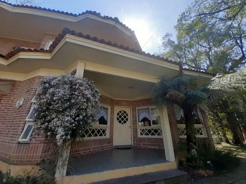 Casa Do Bosque, Confort�vel, Em Local Espetacular!