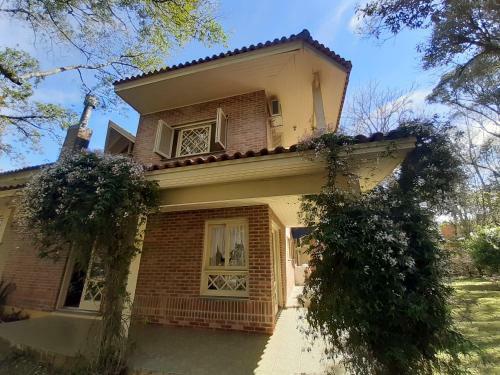 Casa Do Bosque, Confort�vel, Em Local Espetacular!