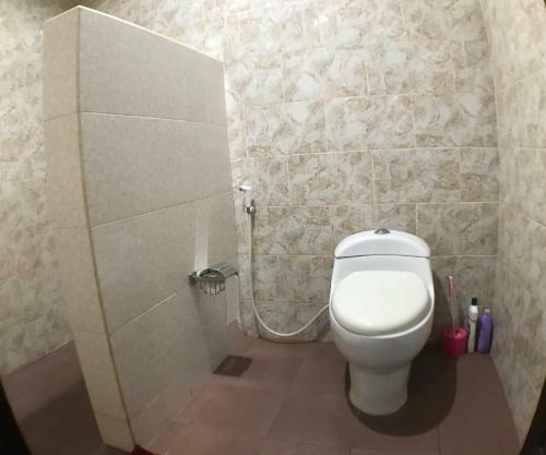 Hostal Warung Nana Guesthouse
