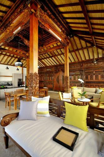 Villa Kayu Mimpi